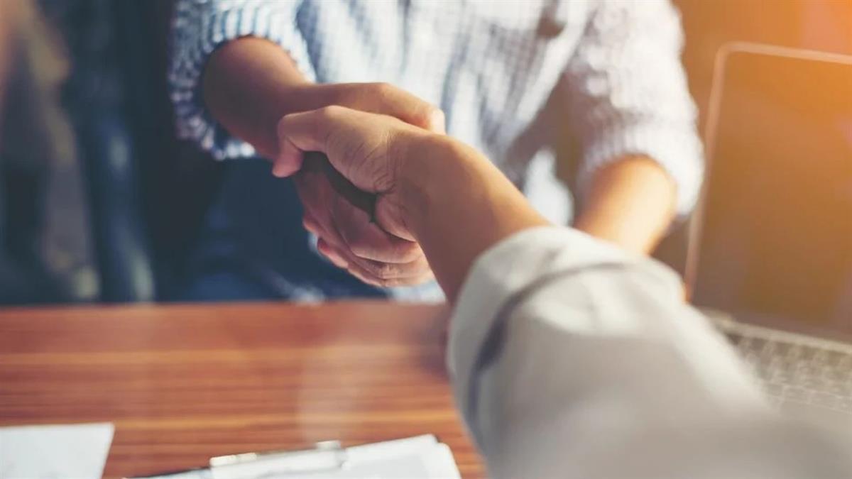 El Ayuntamiento de Ciempozuelos activa programas cofinanciados por el Fondo Social Europeo Plus para mejorar la empleabilidad de jóvenes y desempleados