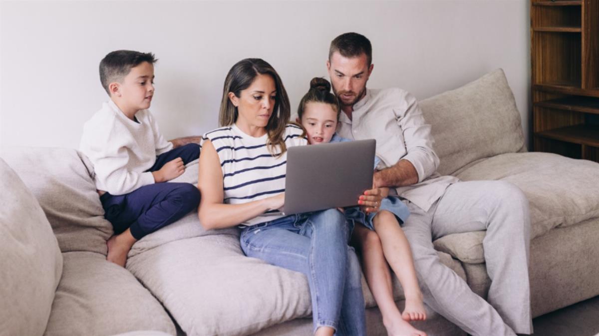 Ofrece actividades y talleres durante los días no lectivos de junio y septiembre