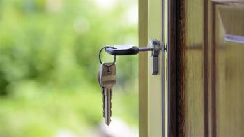 Vecinos, establecimientos y empresas podrán entregar las llaves de sus viviendas a la Policía Local 