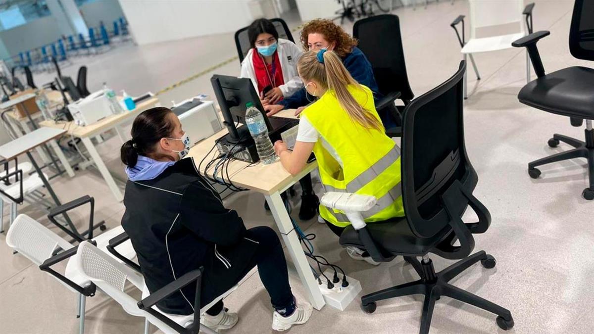 Se han abierto tres oficinas de empleo que contarán con orientadores y tutores especializados