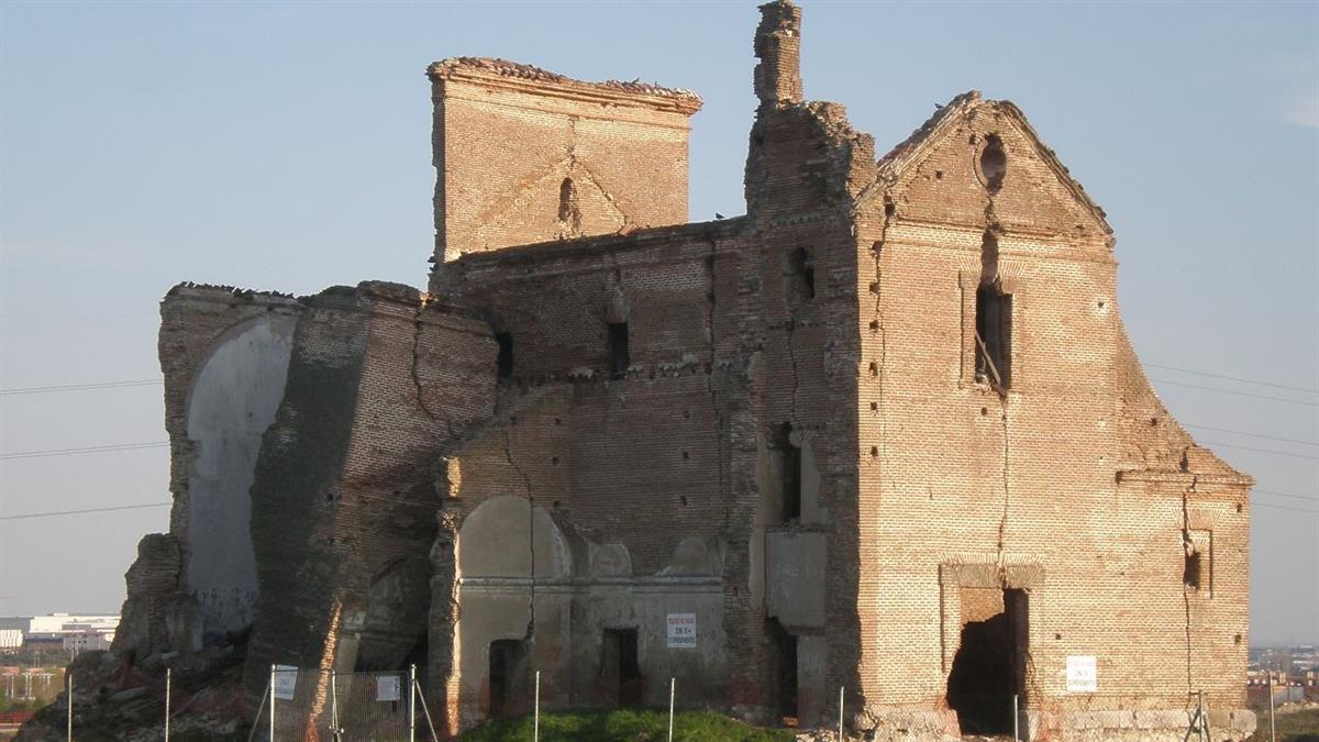 El partido morado apuesta por construir más equipamientos culturales, realizar un censo de artistas o recuperar nuestro patrimonio histórico artístico. 