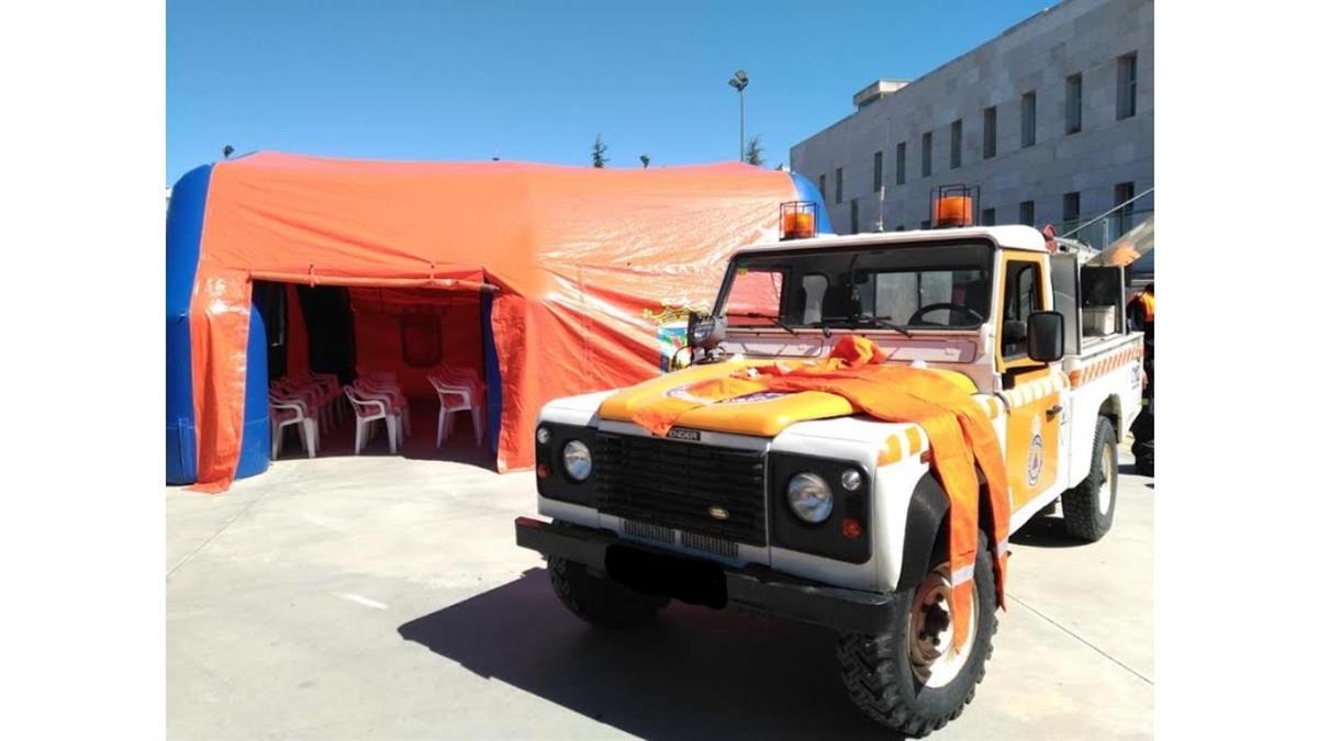 Los vehículos se encuentran en periodo de licitación y el 4x4 viene acompañado de una furgoneta por un importe de casi 100.000 euros