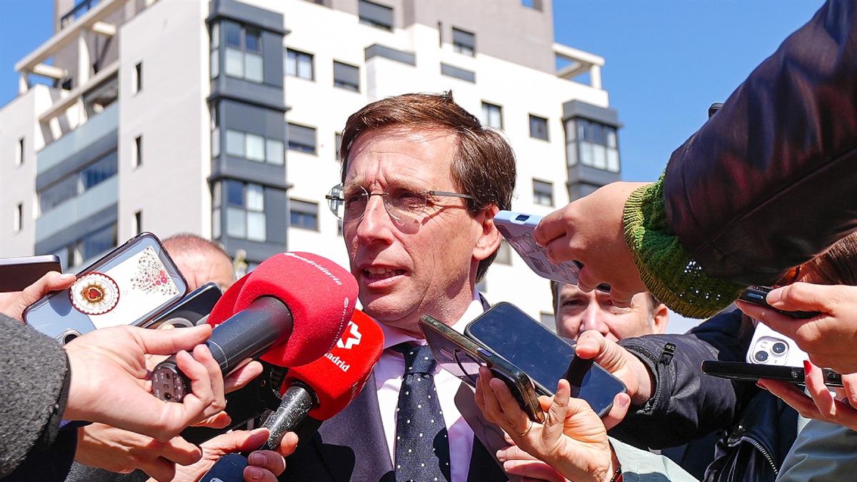 El alcalde defiende este desarrollo urbanístico y pide al Gobierno central que deje "las zancadillas"