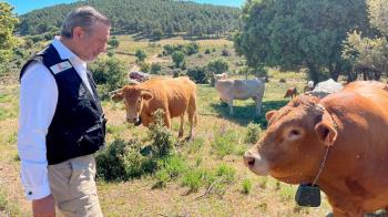 Consiste en la implantación paulatina del manejo del ganado a través de collares con sistema de geolocalización (GPS)