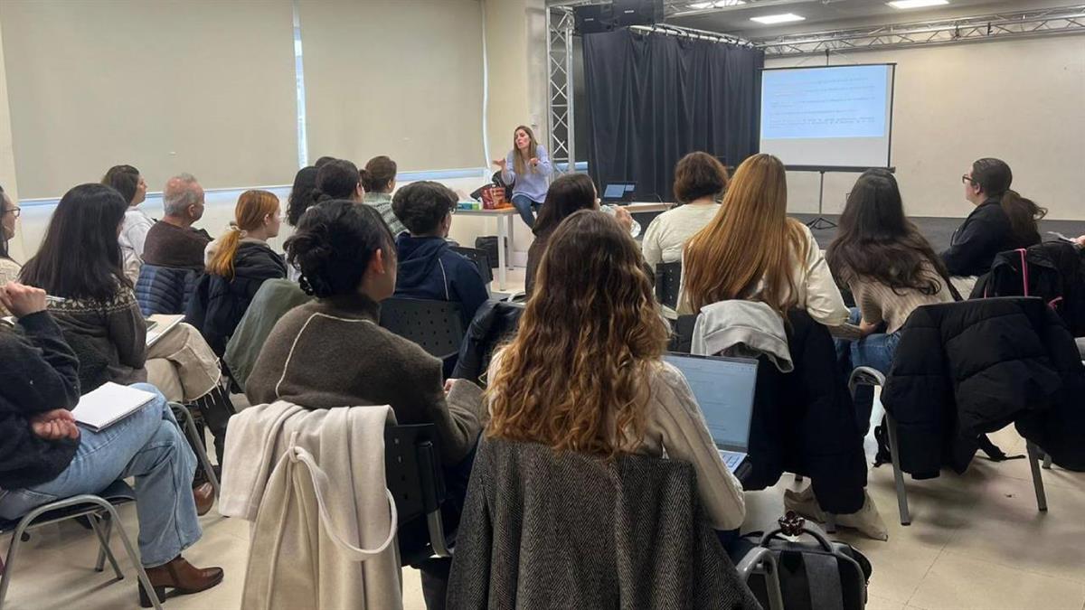 Habrá una segunda convocatoria presencial en el Café Teatro del Enclave Joven entre el 12 y 13 de mayo