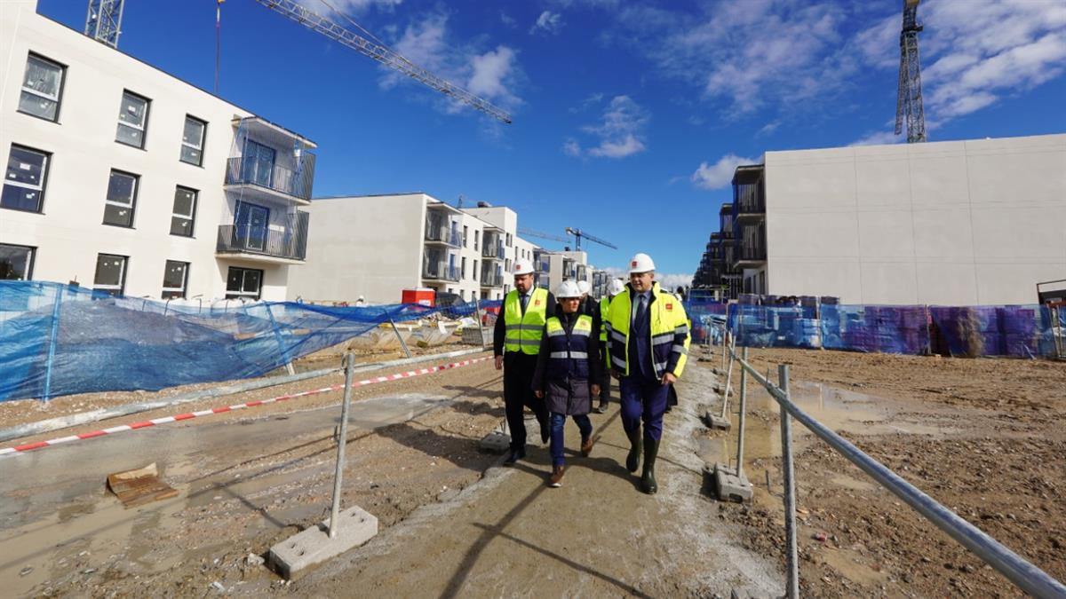 La ministra Isabel Rodríguez anuncia que incorpora al parque público de viviendas de Aranjuez 200 viviendas