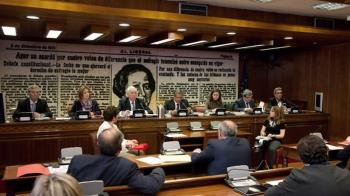 Juan Lobato puede ser senador por designación autonómica
