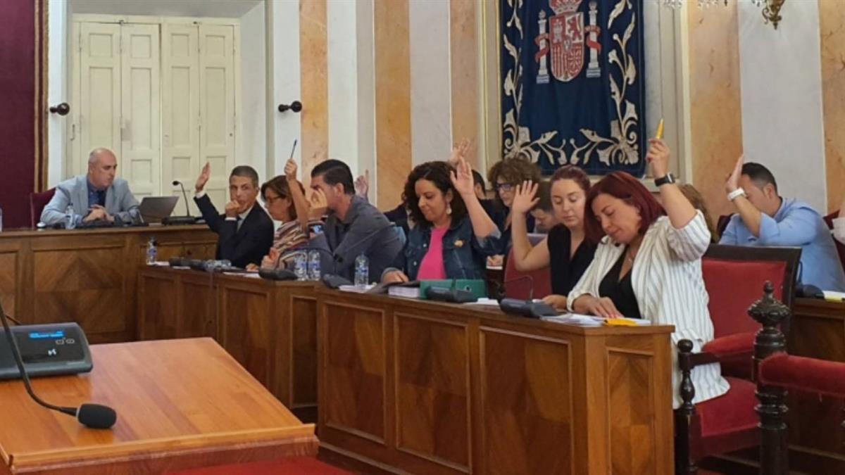 Los socialistas han denunciado que en el pasado Pleno se aprobó pagar a la Comunidad de Madrid casi 8 millones de euros 