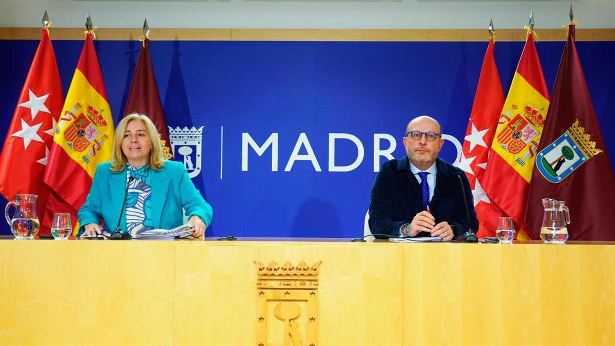 PSOE acusa a Almeida de aprobarlo para conservar el sello de Ciudad Amiga de la Infancia