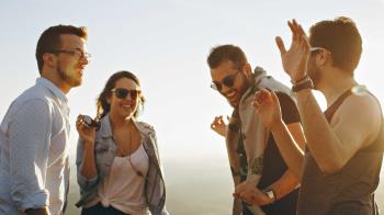 El partido denuncia la falta de programas y propuestas de futuro de los adolescentes 