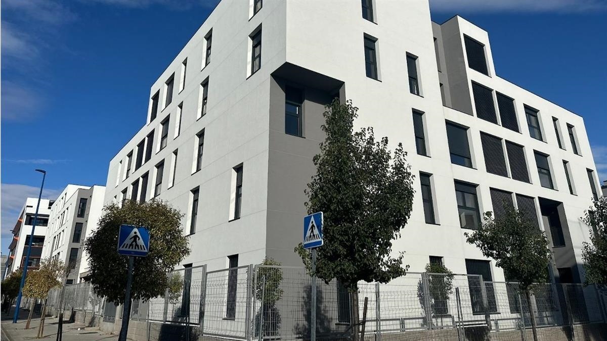 Los socialistas reclaman al Gobierno local de PP y ULEG que reactive la promoción de Puerta de Fuenlabrada, cuyo proyecto estaba aprobado y que fue descartada en agosto de 2025.