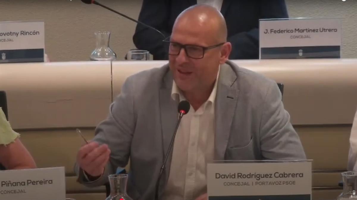 El Grupo Socialista ha propuesto un plan integral contra la soledad no deseada y viviendas colaborativas para los mayores 