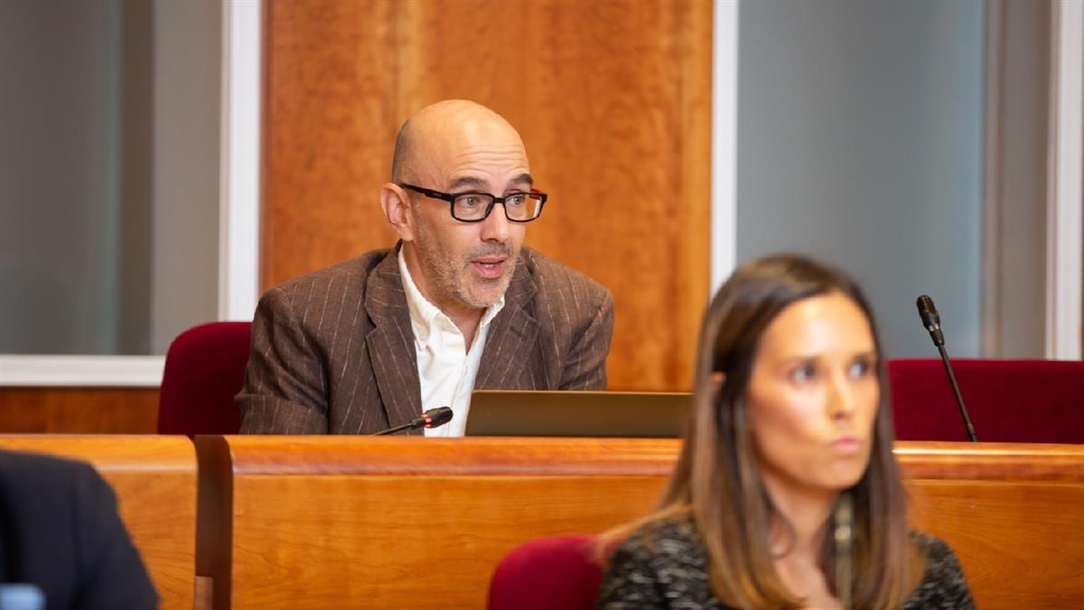 Cobaleda: “No se entiende que ante la falta de plazas el PP rechace la construcción de una nueva escuela infantil”