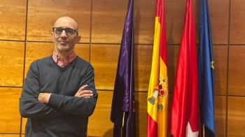 Los socialistas preparan una campaña que incluirá actividad en redes sociales, encuestas y reuniones con asociaciones