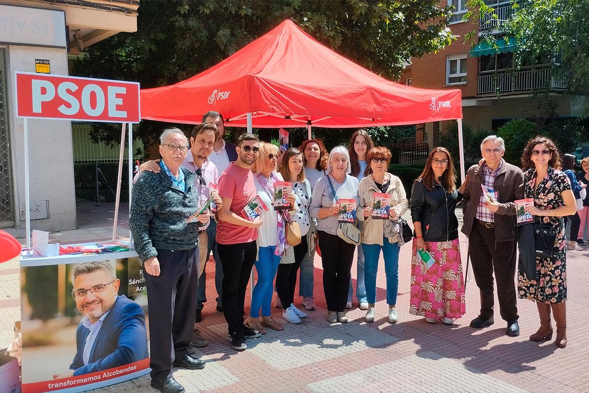 Labores de mejora en Parque de Andalucía y la calle Marqués de la Valdavia