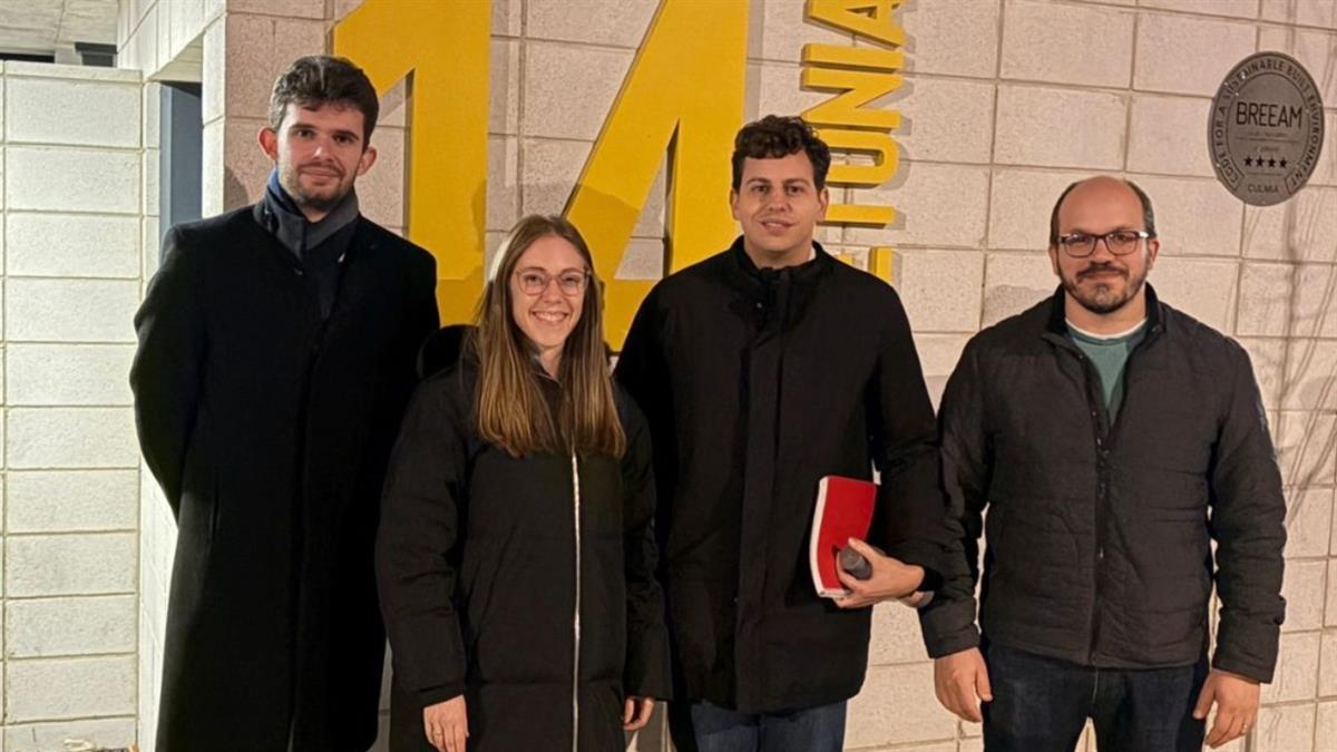 Los socialistas tricantinos han estado acompañados también por el  diputado en la Asamblea, Javier Guardiola