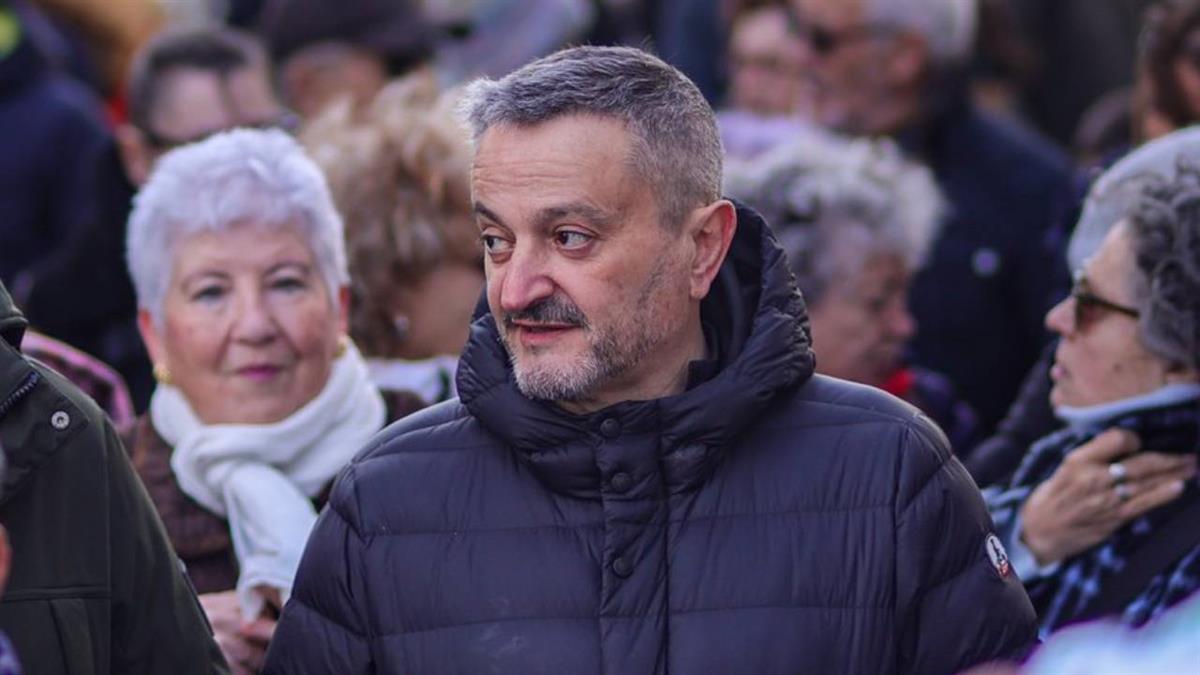 El PSOE denuncia que el Ejecutivo de Almeida "ha renunciado a liderar una política pública ambiciosa" en esta materia