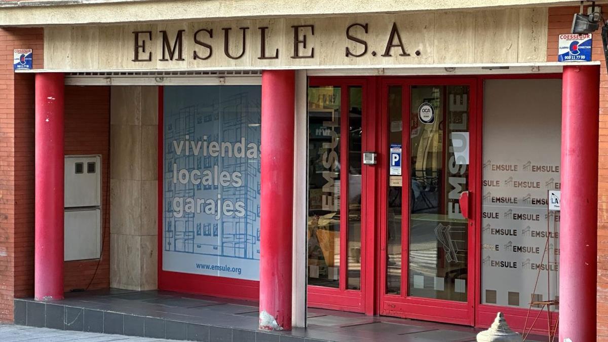 Los socialistas denuncian también la paralización de 108 viviendas públicas de alquiler en Puerta de Fuenlabrada