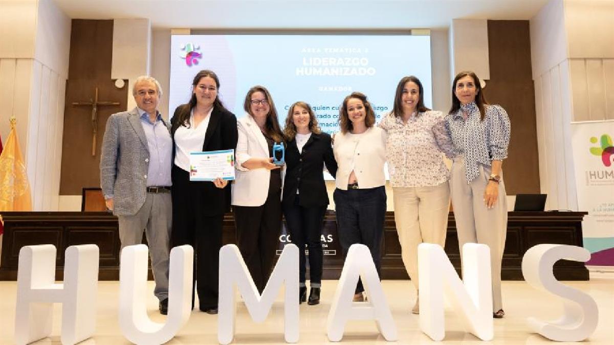 El hospital público ha recibido el 'Premio Fundación Humans'