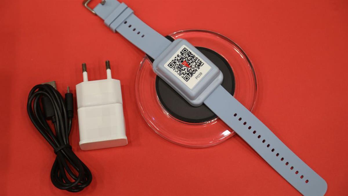 Unas pulseras destinadas a ayudar a personas con deterioro cognitivo 