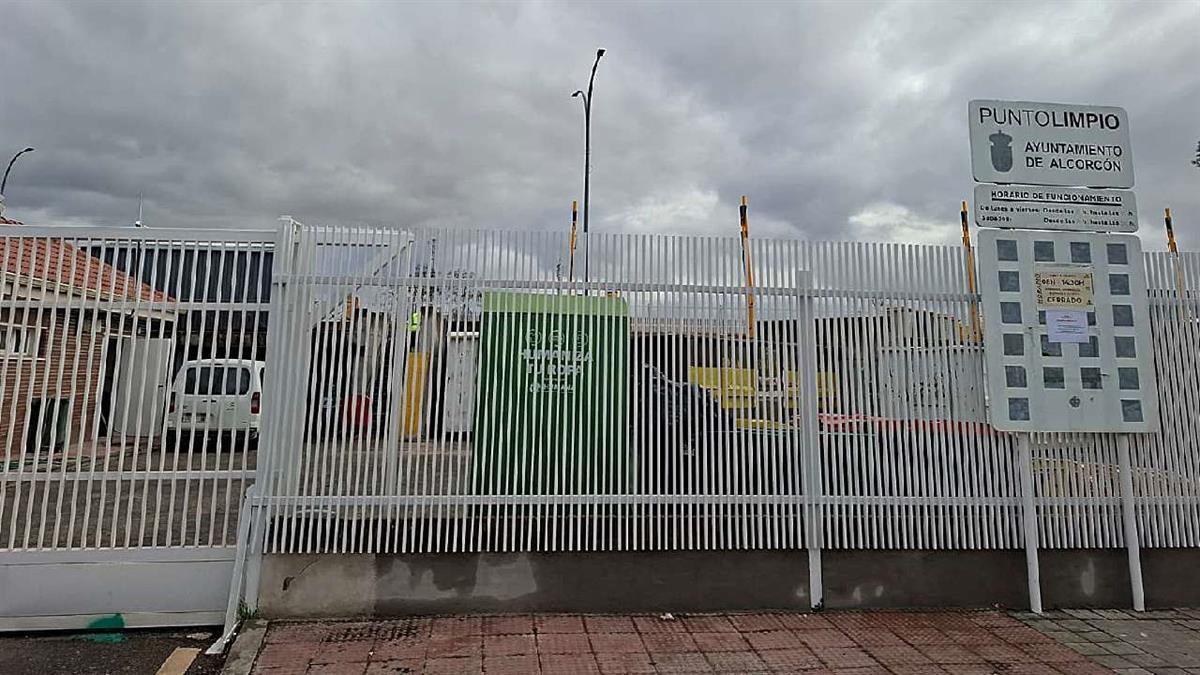 Durante el tiempo que duren las obras, los usuarios habituales podrán dirigirse al Punto Limpio de calle Químicas