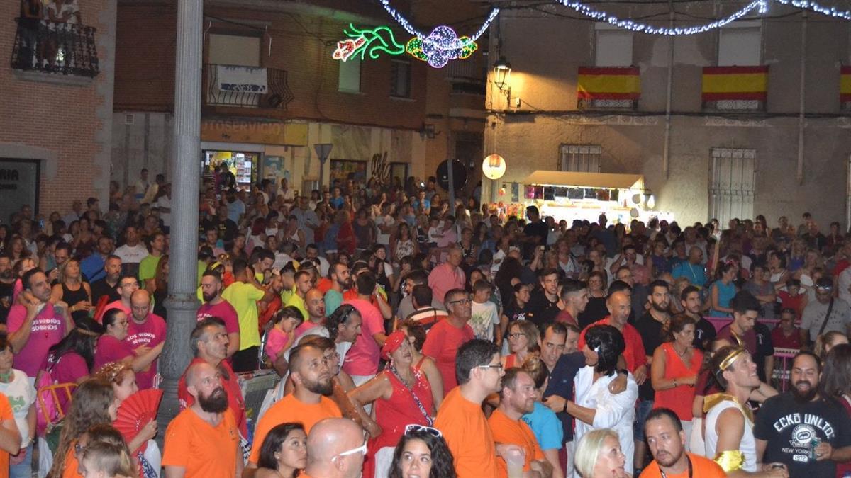 Aquellos vecinos o vecinas que estén interesados realizarán una formación en el mes de agosto