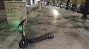 Vecinos de la ciudad se quejan ante la supuesta falta de regulación de estos vehículos de movilidad personal