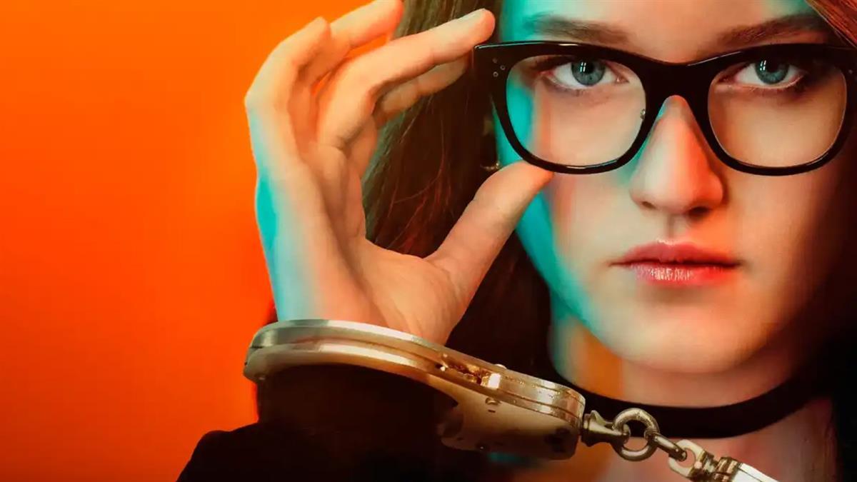 Imagina estafar a toda la élite de Nueva York haciéndote pasar por heredera de una gran fortuna alemana, así lo hizo Anna Sorokin