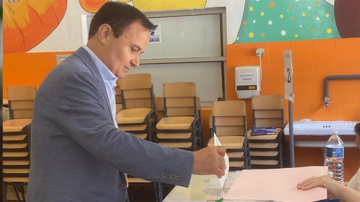 El Partido Socialista consigue la victoria seguida del PP y VOX

