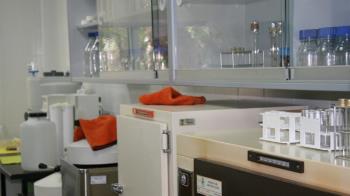 El laboratorio de Coslada renueva su certificación ISO 9001