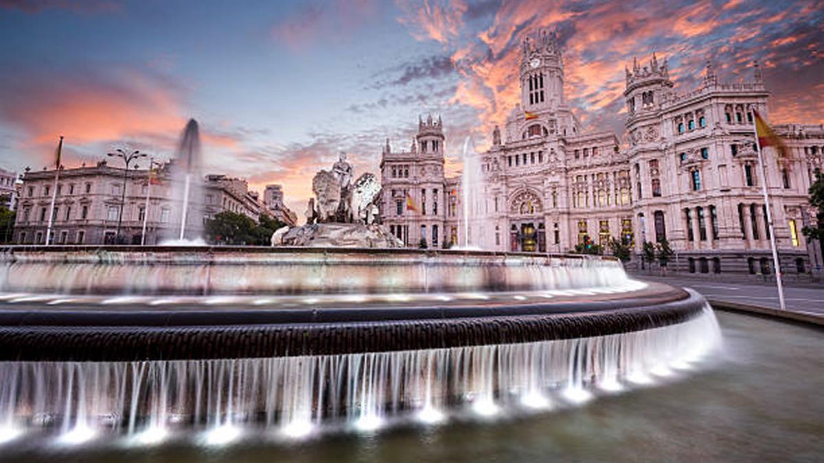 Una novedosa iniciativa de mentoring del Ayuntamiento que pone en contacto a los funcionarios recién ingresados con los más veteranos