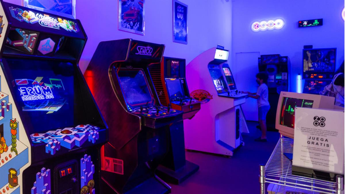 ABC Serrano habilita en la planta 0 un nuevo espacio interactivo gratuito que acerca la cultura del recreativo