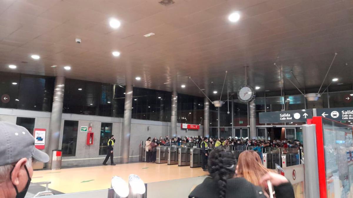 El regidor ha dirigido una dura carta a su compañero de partido y ministro de Transportes 
