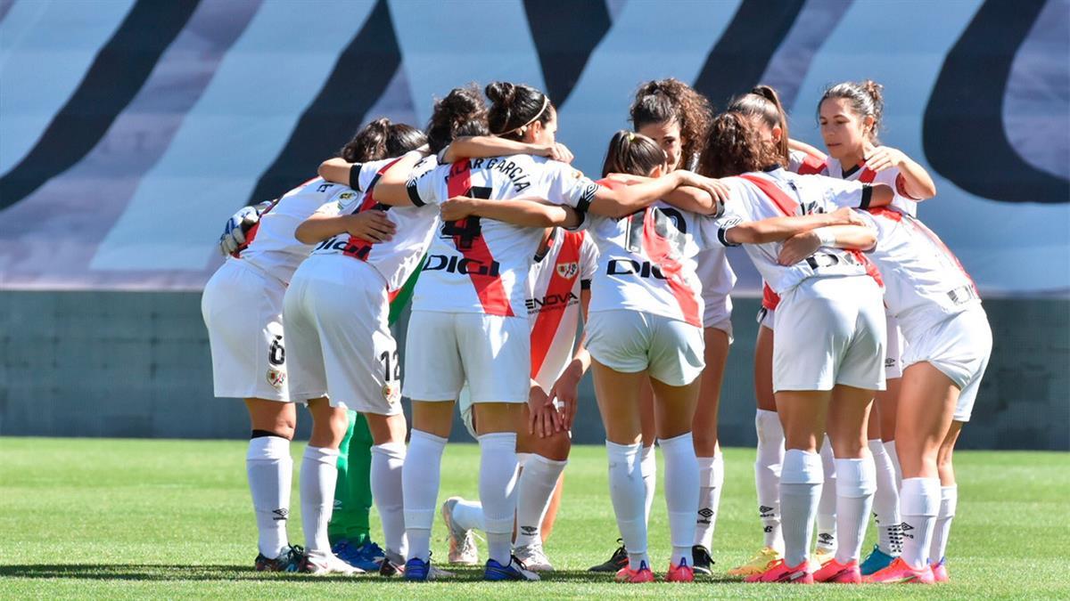 Las jugadoras y el cuerpo técnico aún no están regularizados
