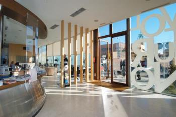 Lee toda la noticia 'Reabre la Oficina de Atención al Ciudadano de Volturno, en Prado de Somosaguas'