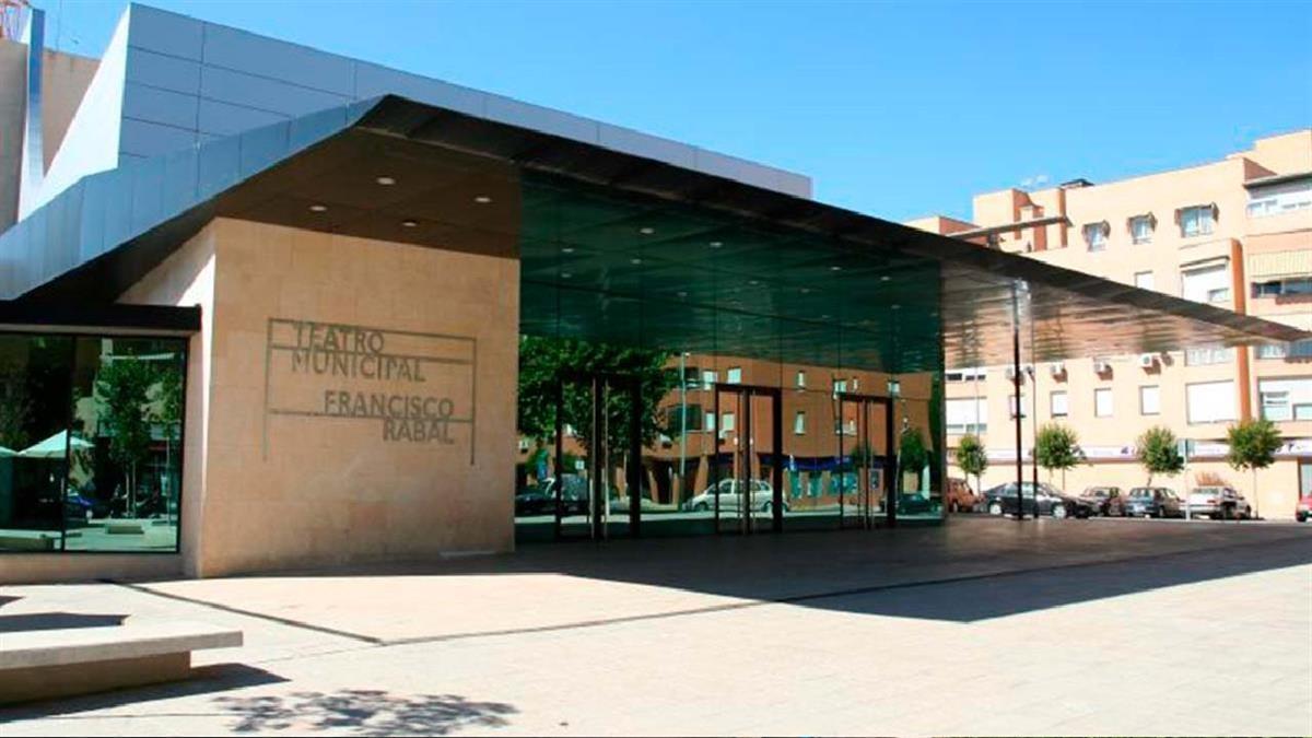 La mitad del aforo se ha reservado para los colectivos de la localidad 