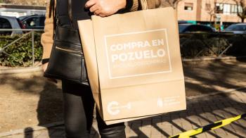 Bajo una campaña para promover el comercio local