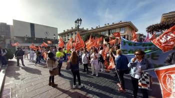 El PSOE denuncia que la contrata se retrasa en el pago de las nóminas de manera cotidiana