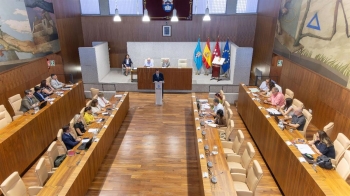 El alcalde defiende la gestión del Gobierno durante el Debate sobre el Estado de la Ciudad y acusa a la oposición de bloquear inversiones clave