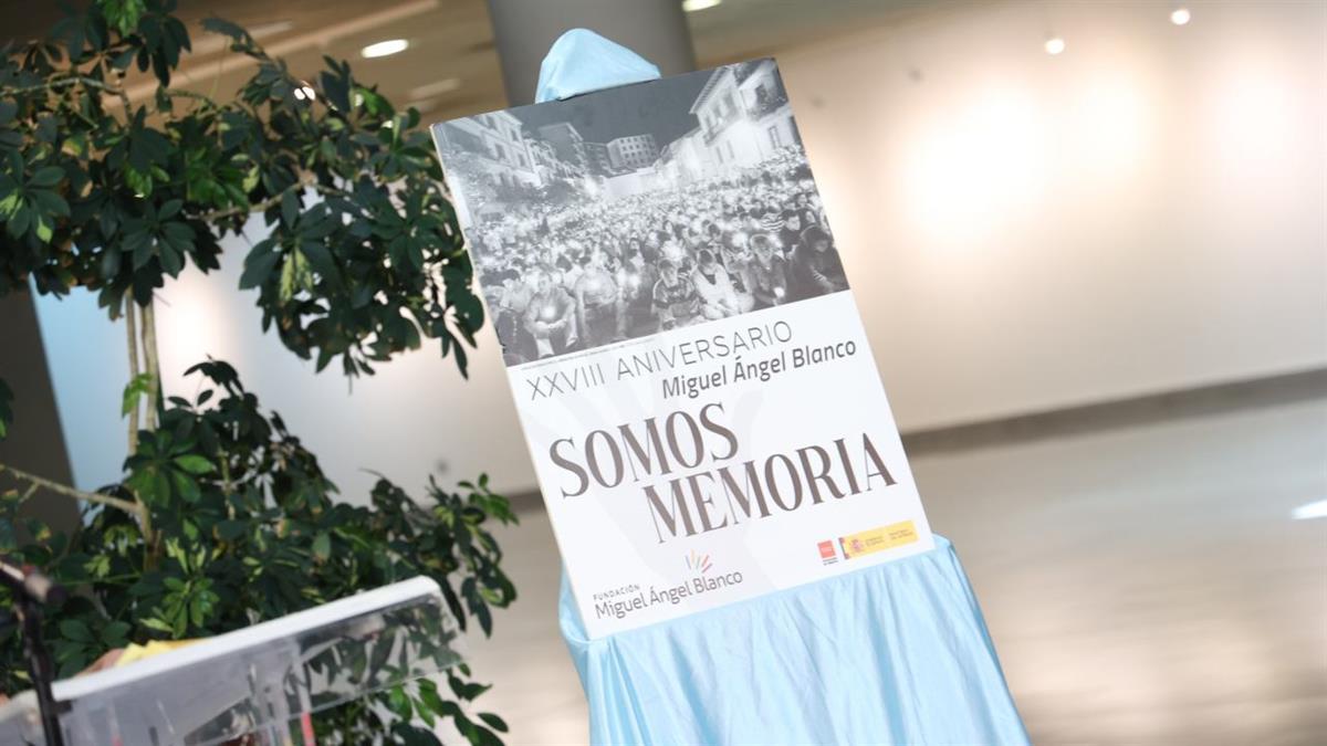 El municipio ha conmemorado el aniversario de su secuestro y asesinato a manos de ETA