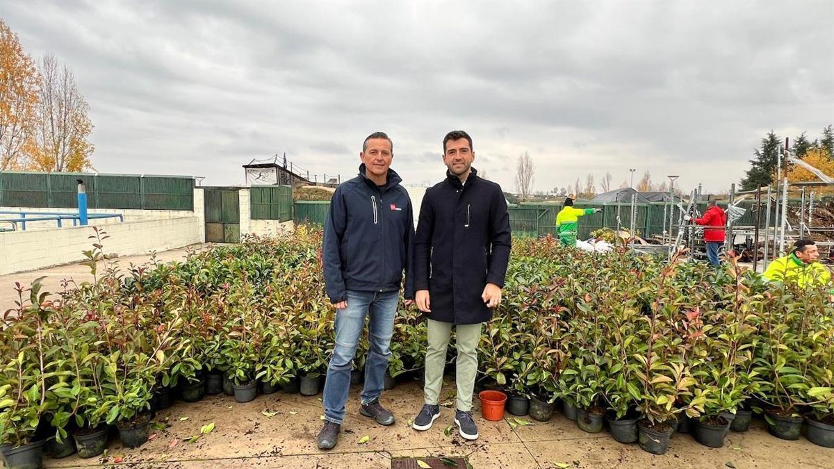 El Ayuntamiento ha puesto en marcha un plan para regenerar el área residencial afectada por el incendio del pasado verano