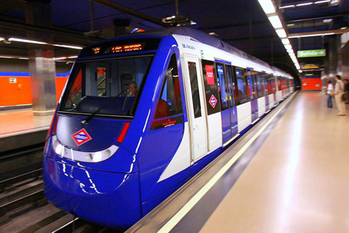 Los comerciantes han advertido de posibles irregularidades y sobrecostes en las obras de los locales