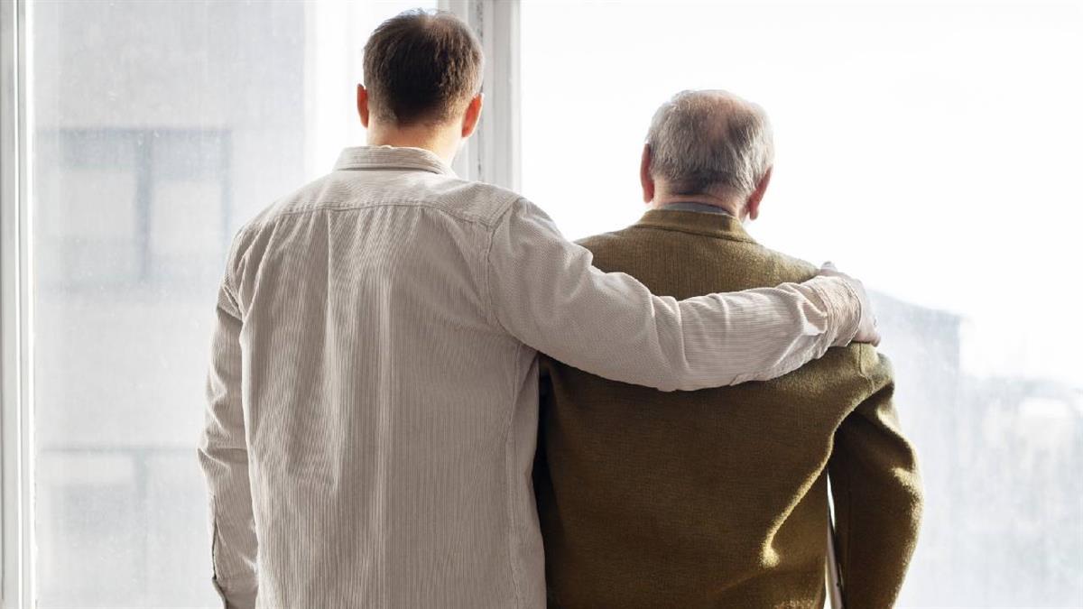 Los comercios participantes ayudan a la detección de los posibles casos de soledad, colaborando en la sensibilización sobre esta problemática