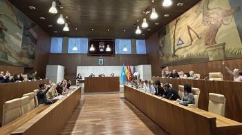 Esta bajada de impuestos ha sido aprobada con los votos de PP, ULEG y VOX