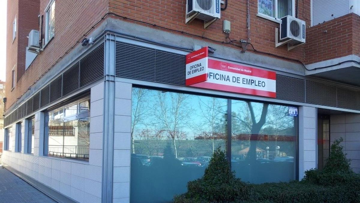 El pasado noviembre, 164 personas abandonaron las listas del paro y sigue la buena tendencia del mercado de trabajo   