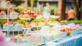 La Asociación Española de Empresas de Azafatas/os sostiene que la nueva norma pone en grave riesgo al sector