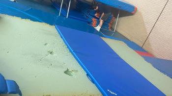 Carlos Delgado considera que “tener un material de entrenamiento tan obsoleto y la falta de funcionalidad y mantenimiento pone en peligro a los usuarios”