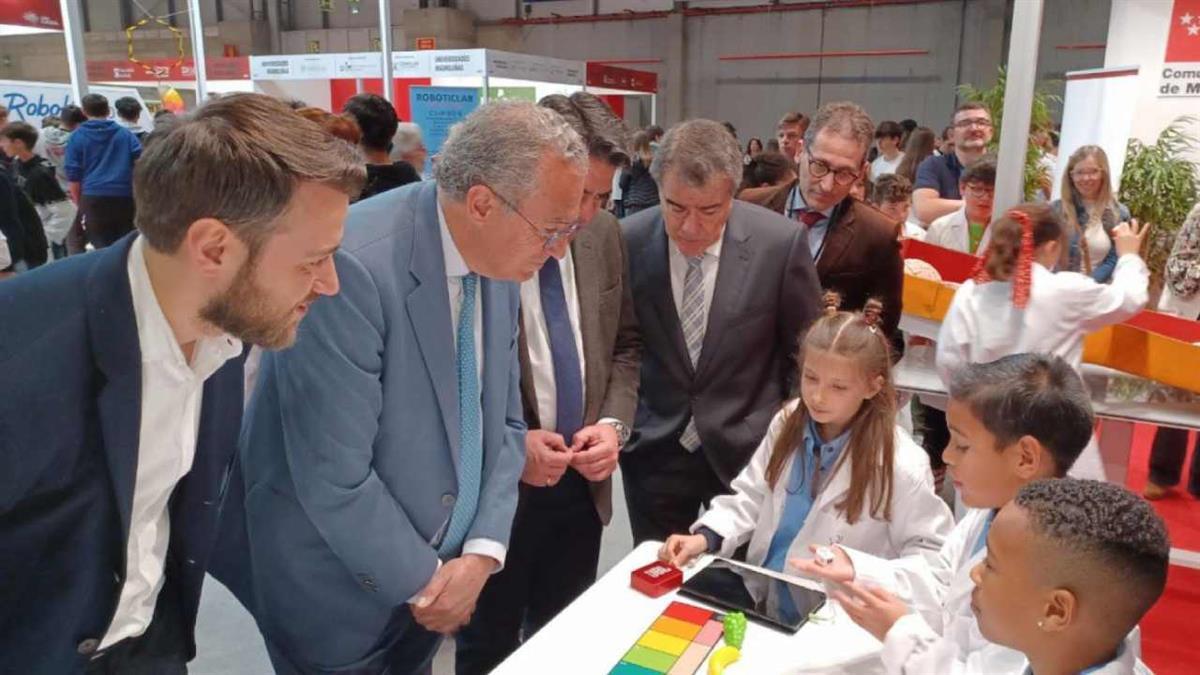 El Museo Arqueológico y Paleontológico de la Comunidad hace esta representación en la feria Madrid es Ciencia 