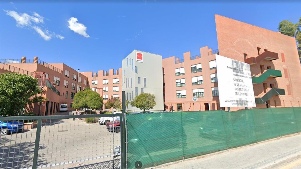 El grupo formula al Gobierno regional una pregunta oral en el Pleno de la Asamblea y también la comparecencia de la consejera de Políticas Sociales