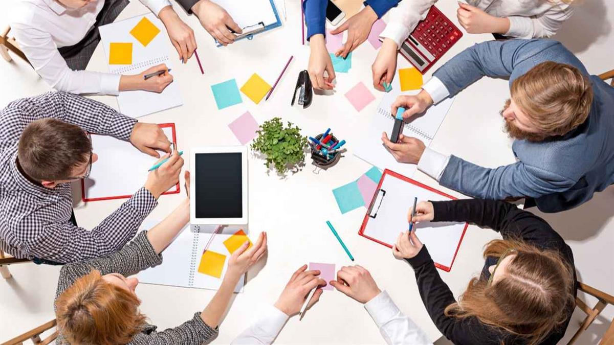 Bajo el título: ‘Límites y normas. Cómo instaurarlas y no morir en el intento’ va dirigida a padres, tutores y educadores de adolescentes 